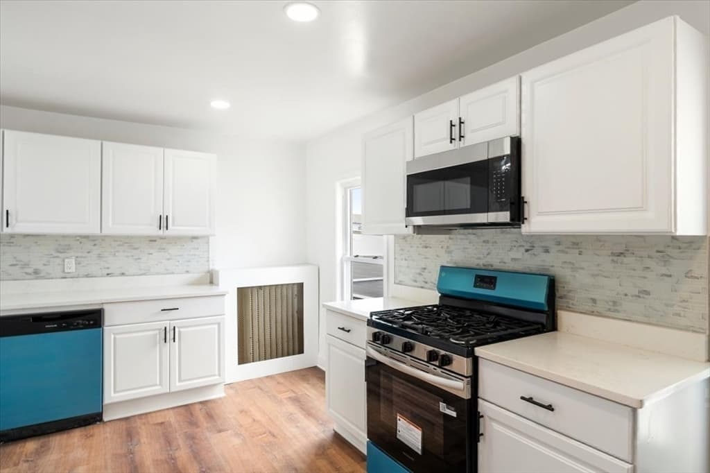 16 Oakes Street, Everett MA 02149 photo 32