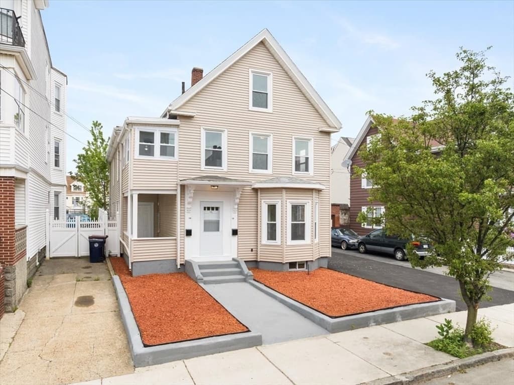 16 Oakes Street, Everett MA 02149