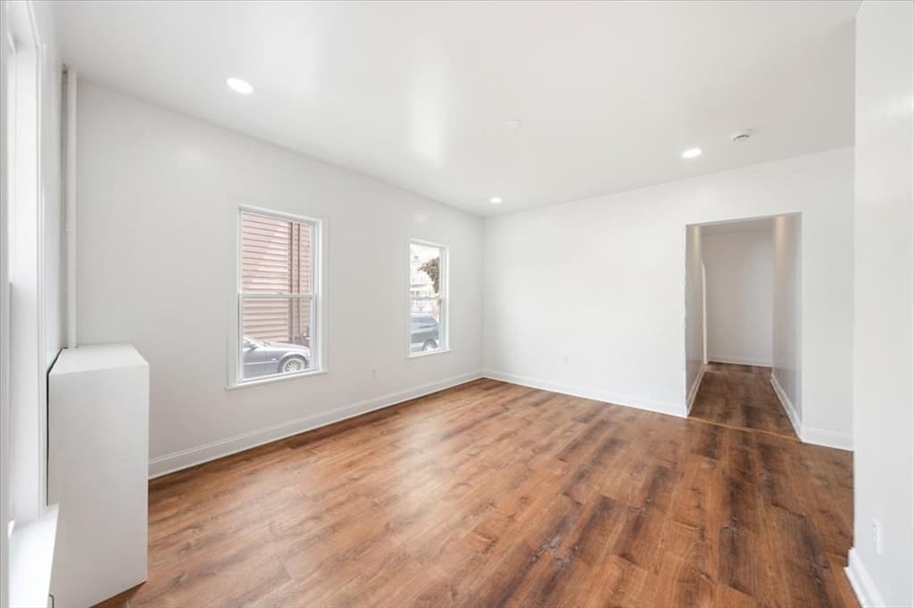 16 Oakes Street, Everett MA 02149 photo 18