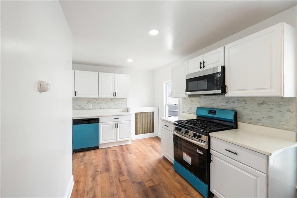 16 Oakes Street, Everett MA 02149 photo 21