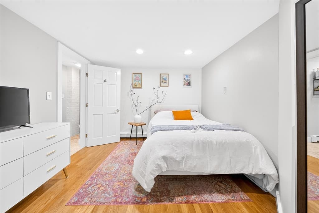 352 Tappan St # 1, Brookline MA 02445 photo 23