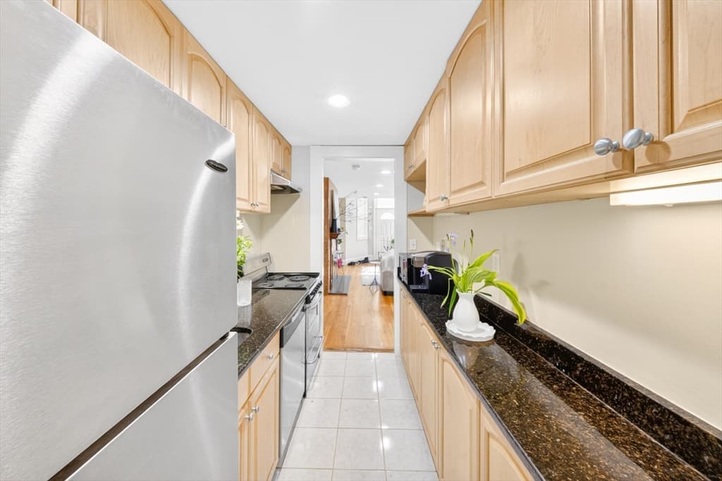 352 Tappan St # 1, Brookline MA 02445 photo 16