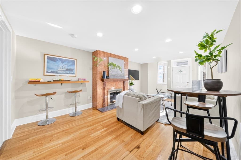 352 Tappan St # 1, Brookline MA 02445 photo 3