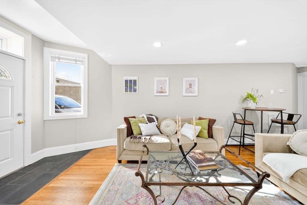 352 Tappan St # 1, Brookline MA 02445 photo 8