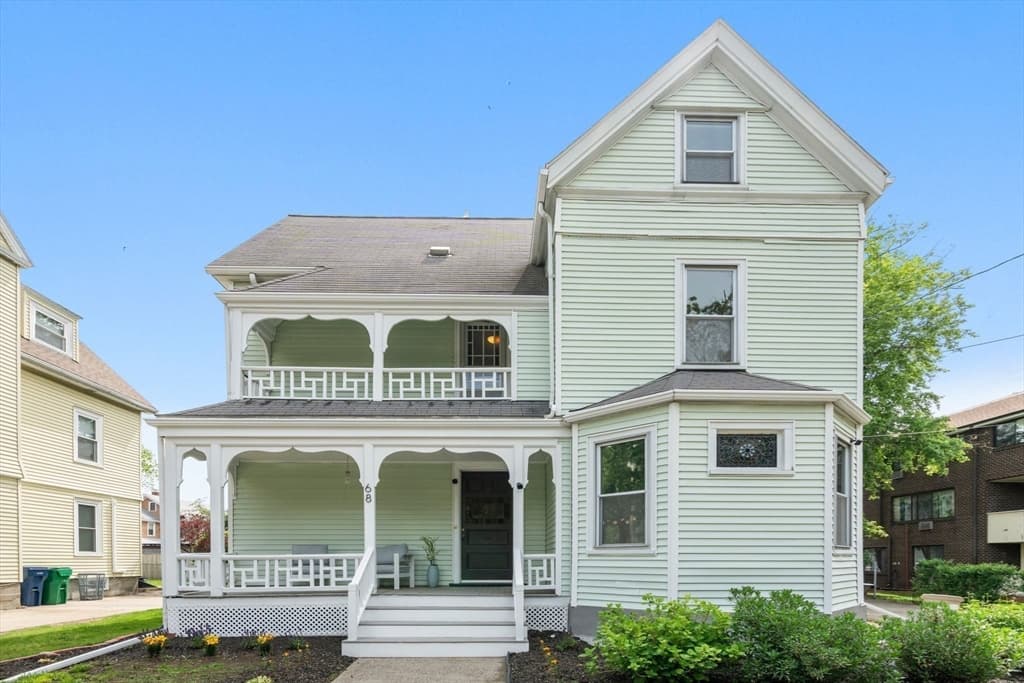 68 Brooks Ave, Newton MA 02460