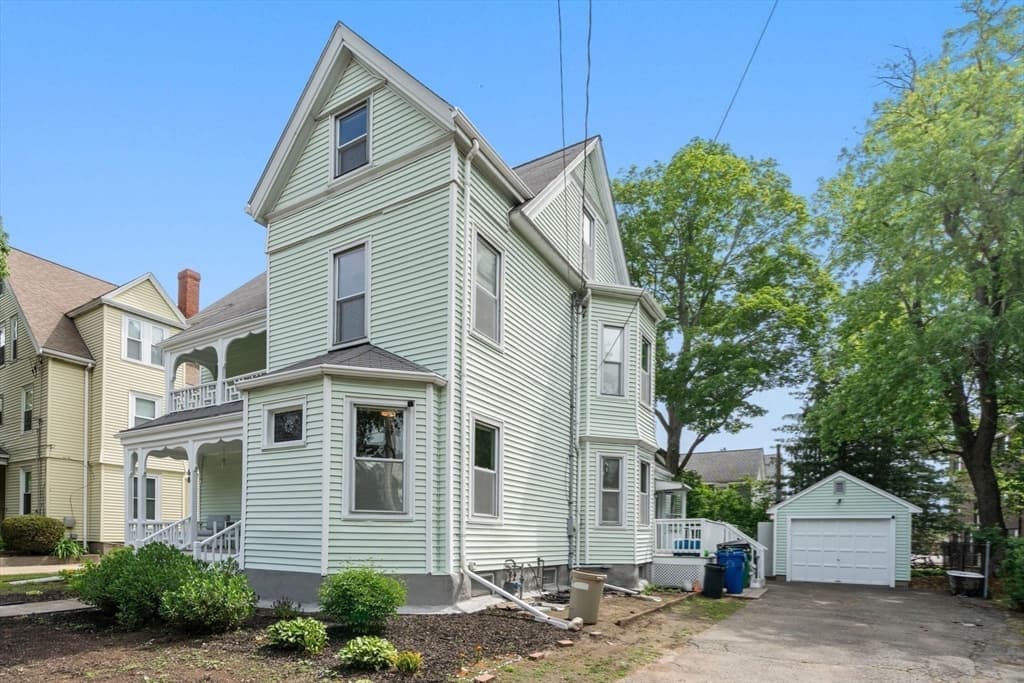 68 Brooks Ave, Newton MA 02460 photo 28