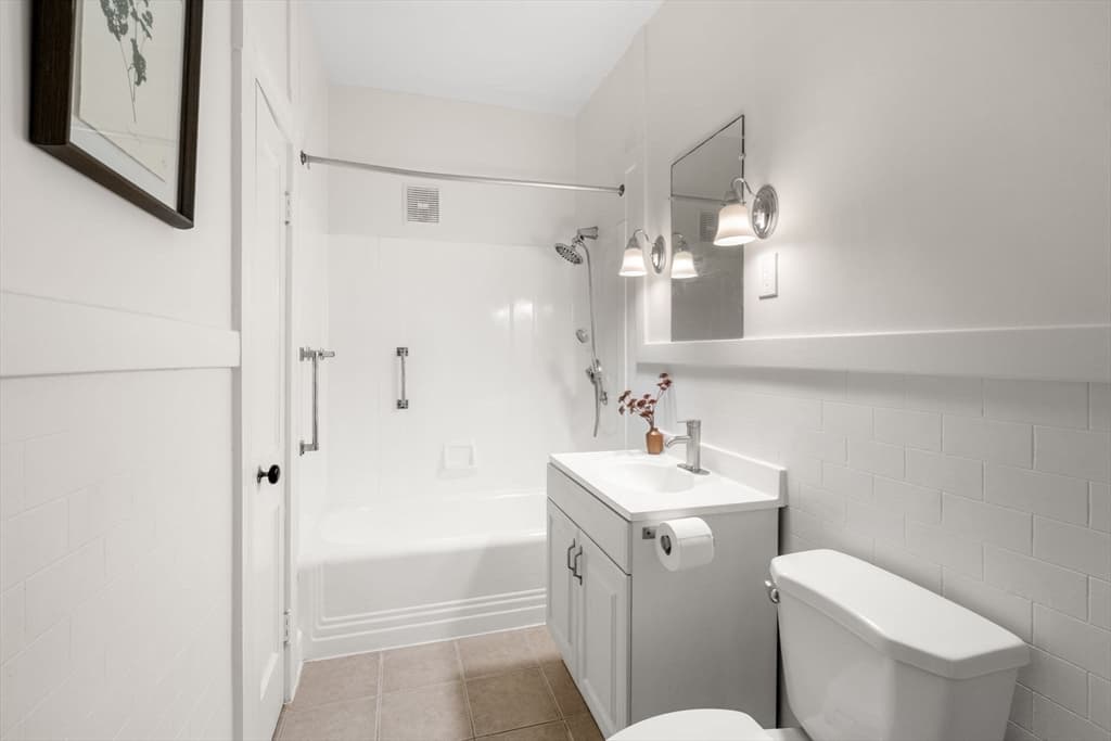 68 Brooks Ave, Newton MA 02460 photo 15