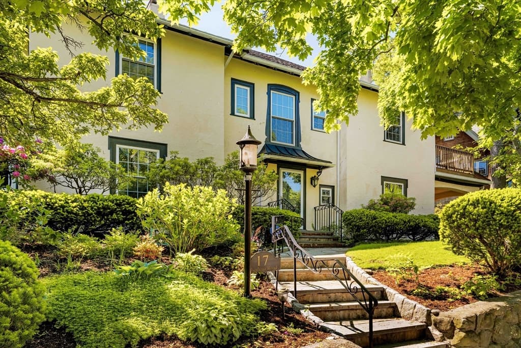 17 Chesham Road, Brookline MA 02445