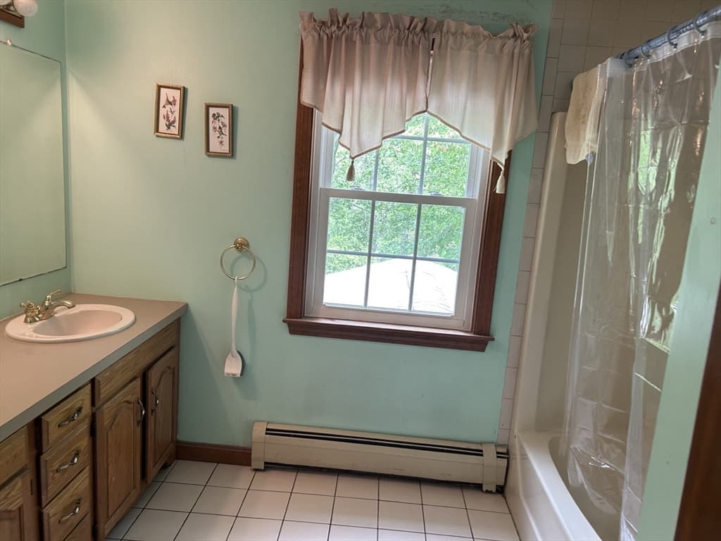 Single Family Residence at 9 College Pond Drive, Danvers MA 01923, photo 23 of 28