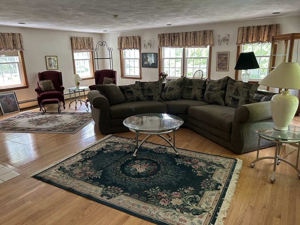 Single Family Residence at 9 College Pond Drive, Danvers MA 01923, photo 12 of 28