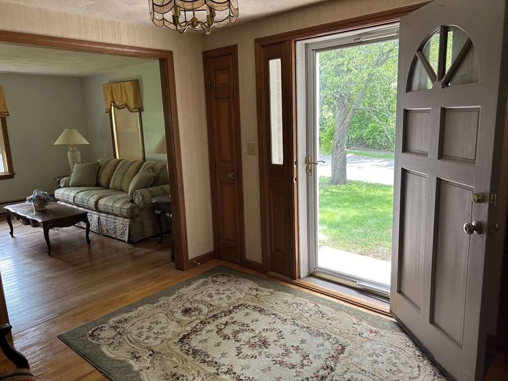 Single Family Residence at 9 College Pond Drive, Danvers MA 01923, photo 3 of 28
