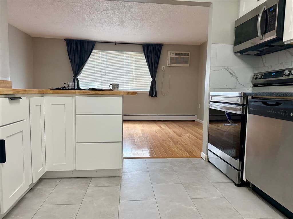 Condominium at 62 Purchase St. # C3, Danvers MA 01923, Danvers, photo 8 of 23