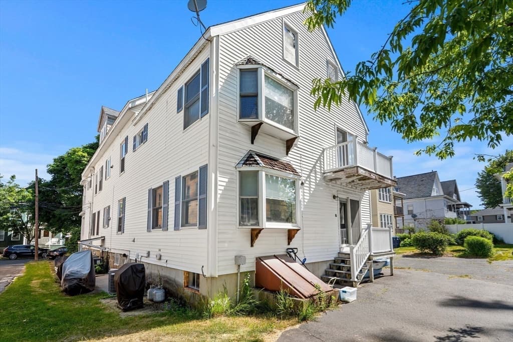 11 Gardner # 4, Salem MA 01970