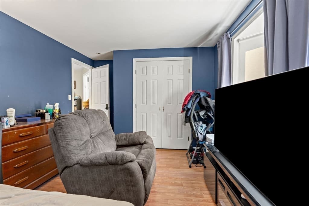 Condominium at 11 Gardner # 4, Salem MA 01970, Salem, photo 24 of 41