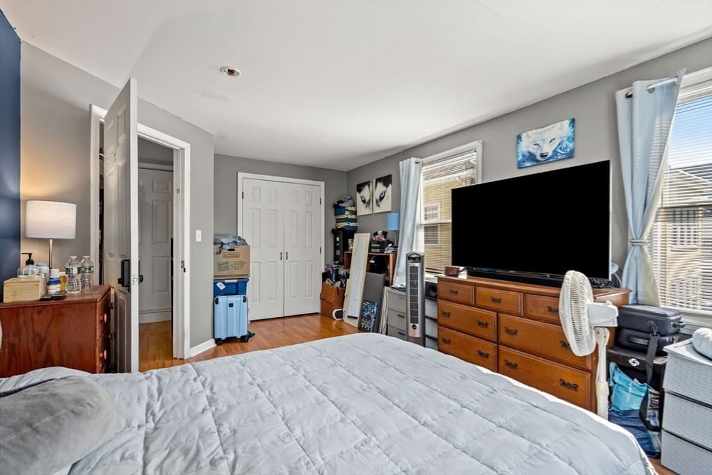 Condominium at 11 Gardner # 4, Salem MA 01970, Salem, photo 19 of 41