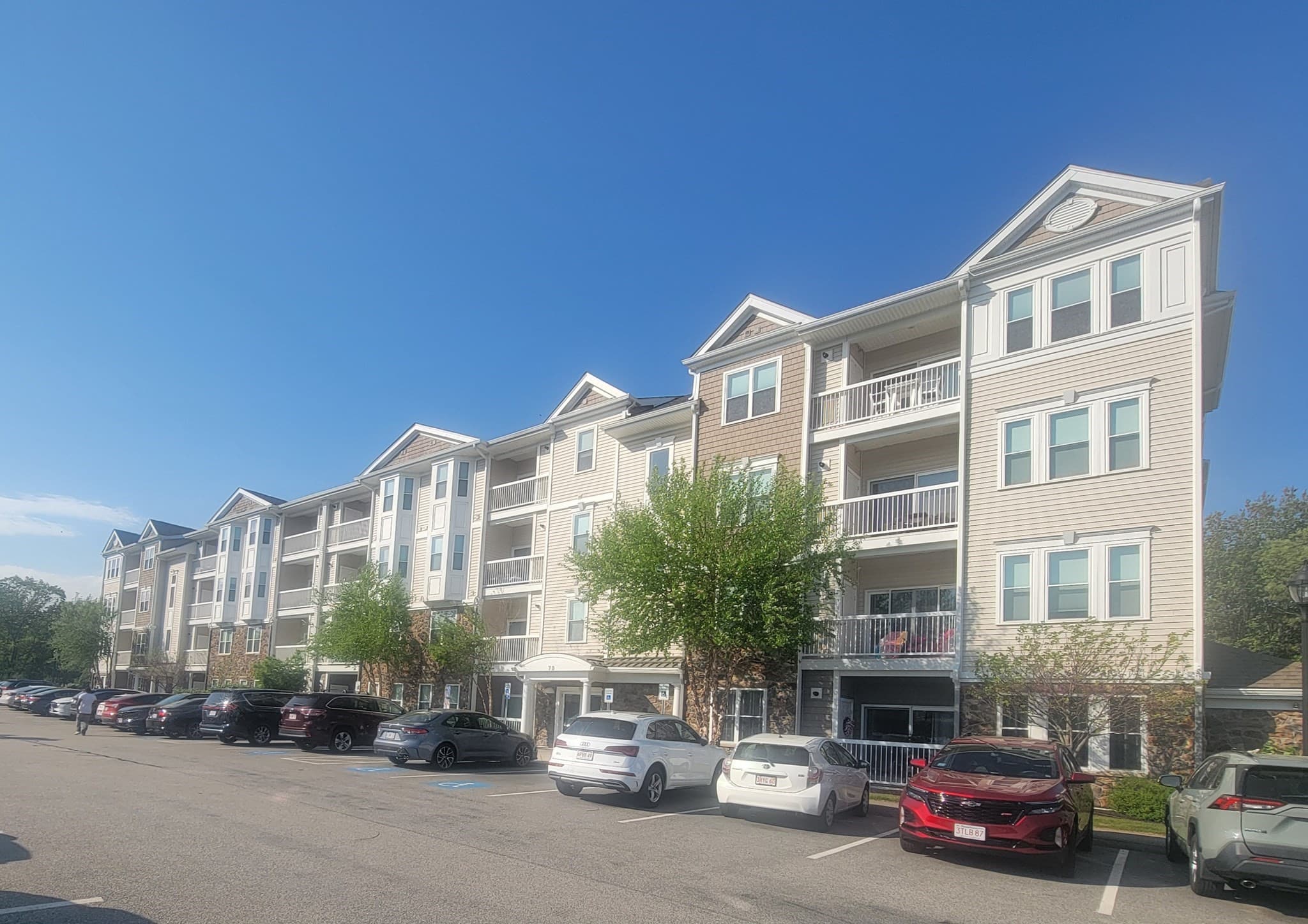70 Trotter Rd # 312, Weymouth MA 02190