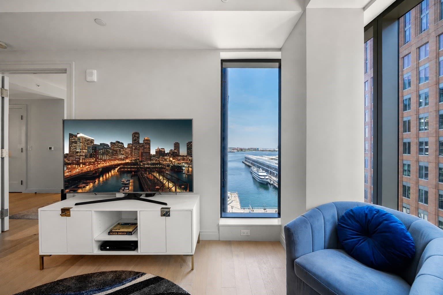 135 Seaport Blvd # 1506, Boston MA 02210