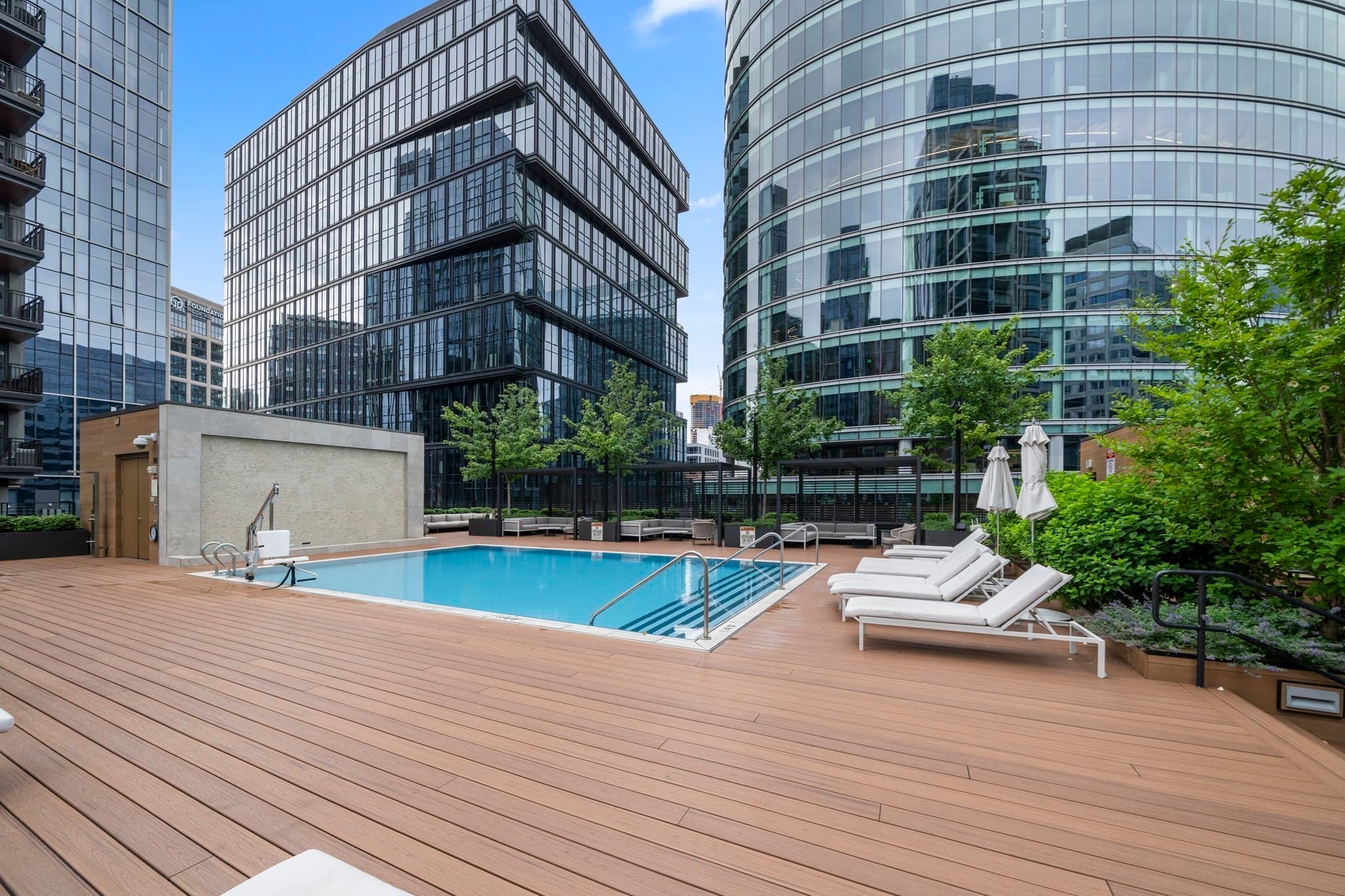 Condominium at 135 Seaport Blvd # 1506, Boston MA 02210, photo 21 of 41