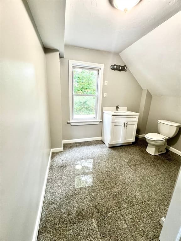 14 Elm Ave, Holbrook MA 02343 photo 28