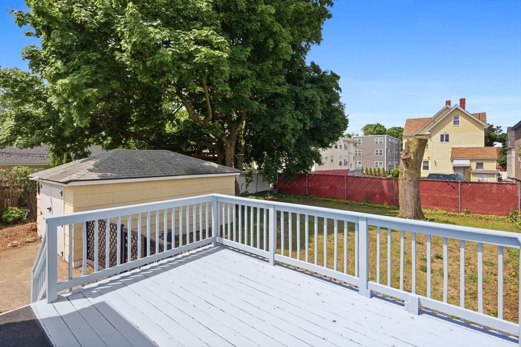 36 Florence St, Everett MA 02149 photo 14