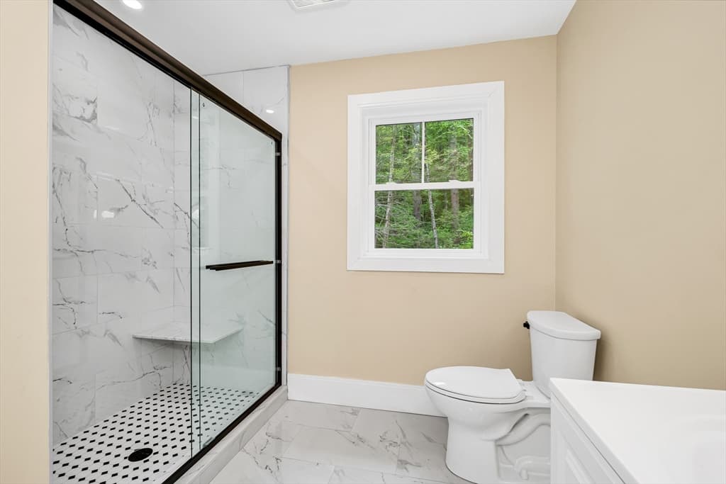 374 Brandy Brow Rd, Haverhill MA 01830 photo 19