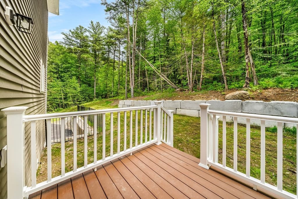 374 Brandy Brow Rd, Haverhill MA 01830 photo 25