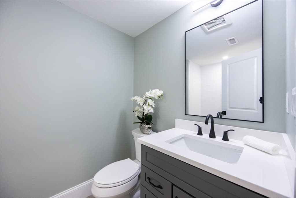 Single Family Residence at 54 South St, Medford MA 02155, photo 27 of 42