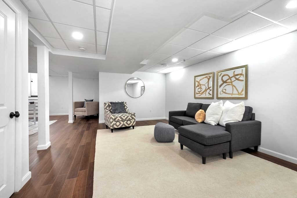 Condominium at 11 Plum St # 9, Chelmsford MA 01824, Chelmsford, photo 21 of 39
