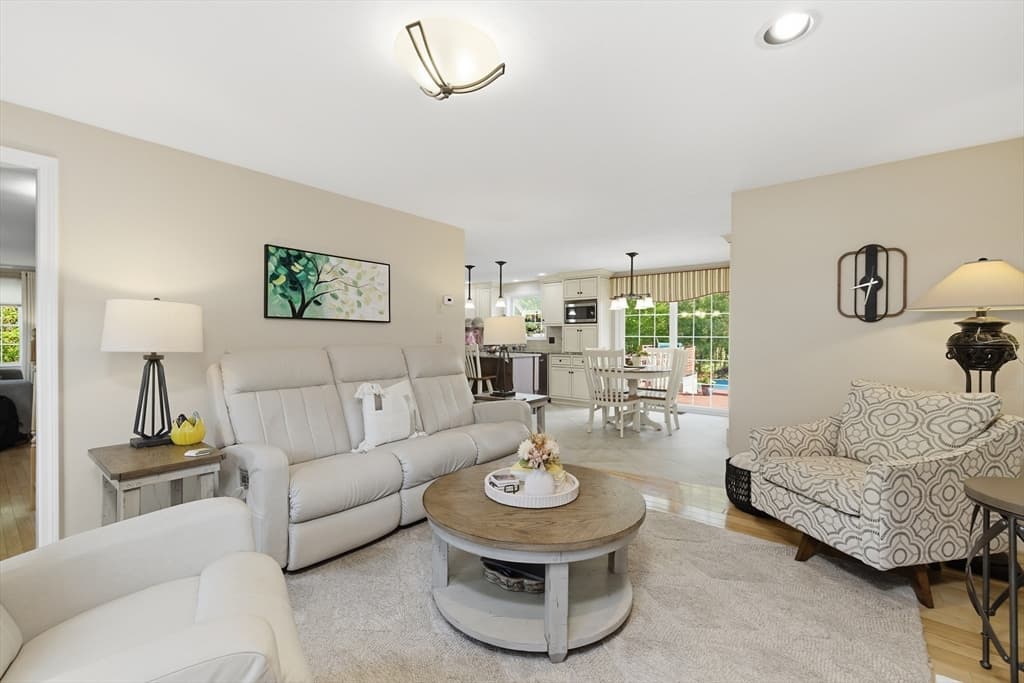 30 Princess Pine Circle, Taunton MA 02780 photo 14