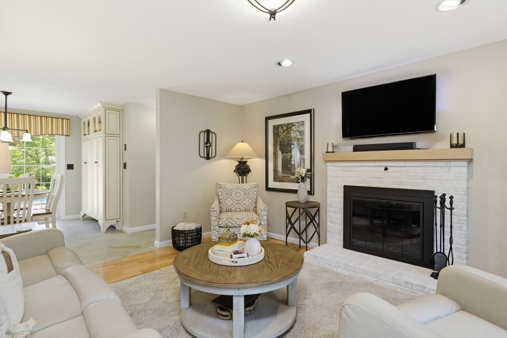 30 Princess Pine Circle, Taunton MA 02780 photo 15
