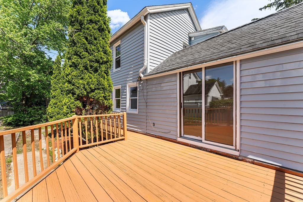 Single Family Residence at 1 Allen Ct, Marlborough MA 01752, Marlborough, photo 19 of 40