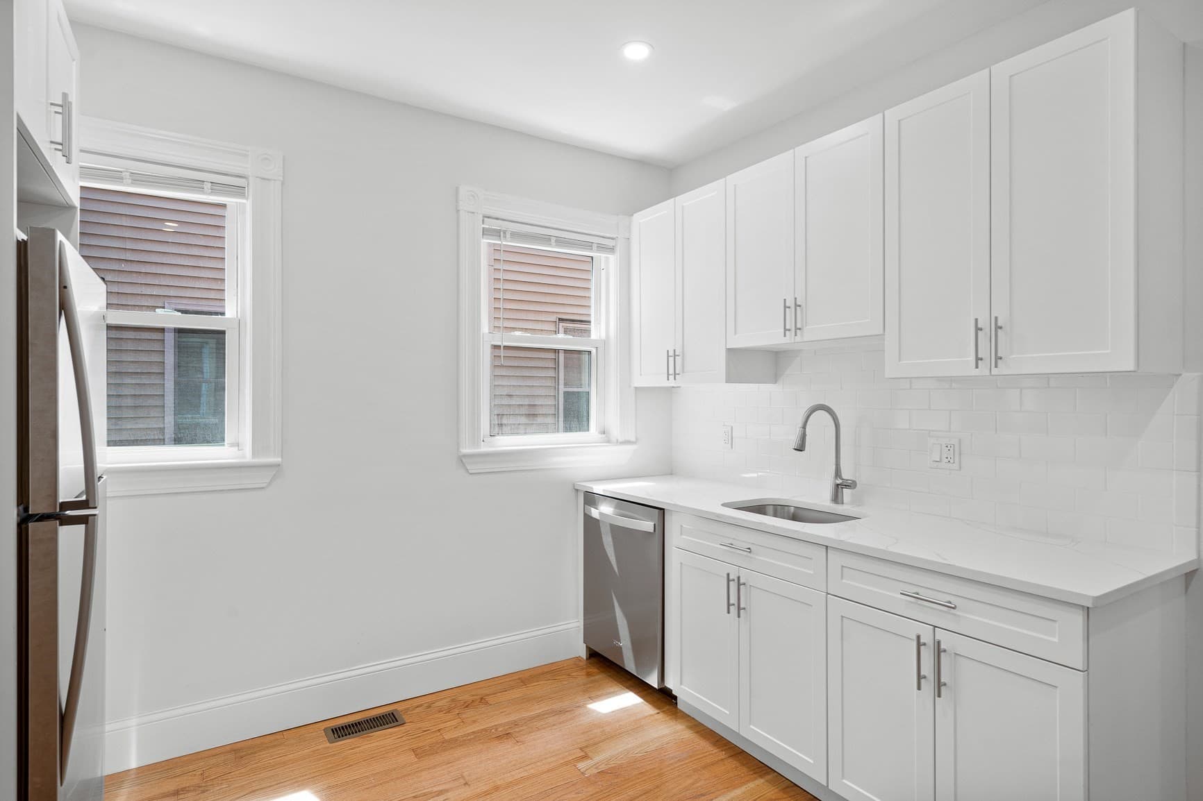3 Family - 3 Units Up/Down at 68 Bakersfield St, Boston MA 02125, photo 8 of 24