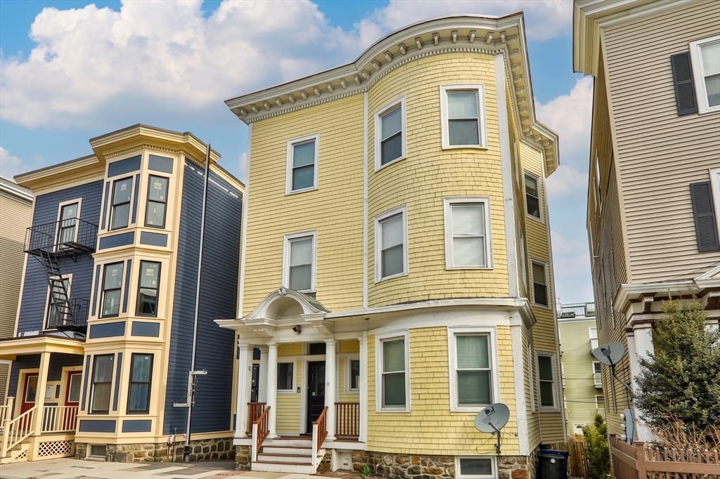 Condominium at 9 Bellflower # C, Boston MA 02125, Boston, photo 2 of 21
