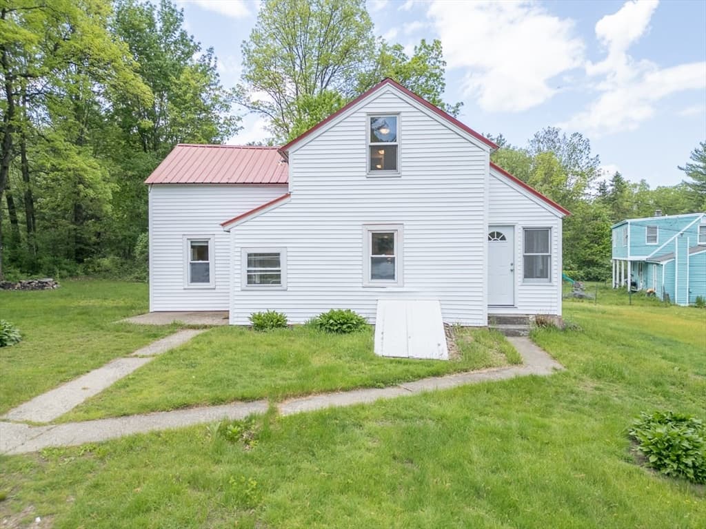 Single Family Residence at 92 Squannacook Rd, Shirley MA 01464, Shirley, photo 26 of 38