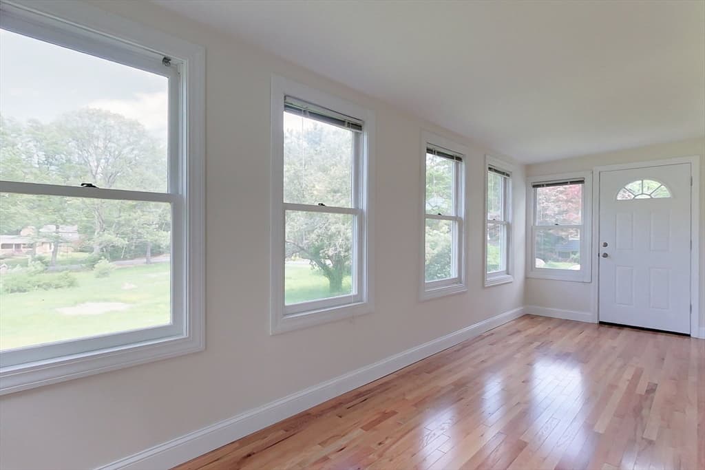 Single Family Residence at 92 Squannacook Rd, Shirley MA 01464, Shirley, photo 7 of 38