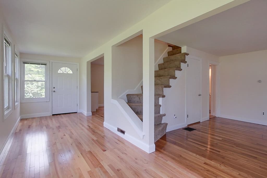 Single Family Residence at 92 Squannacook Rd, Shirley MA 01464, Shirley, photo 8 of 38