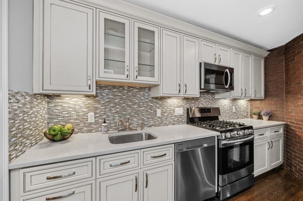 1880 Beacon St # 6, Brookline MA 02445 photo 7