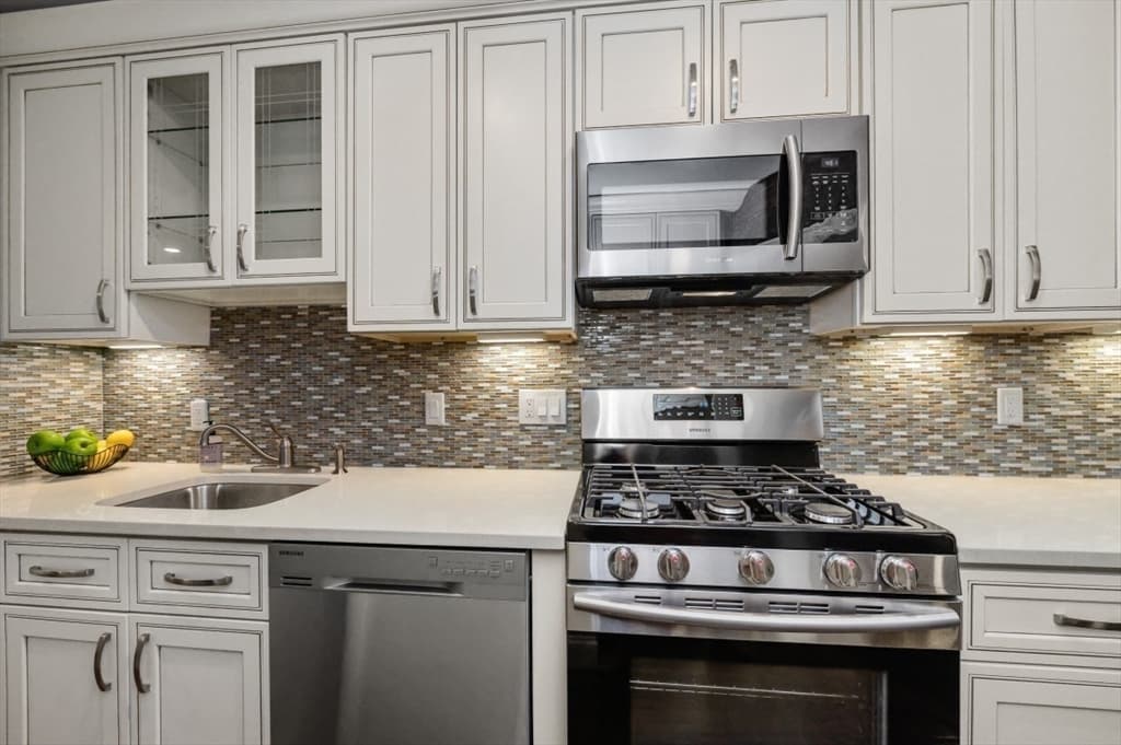 1880 Beacon St # 6, Brookline MA 02445 photo 8