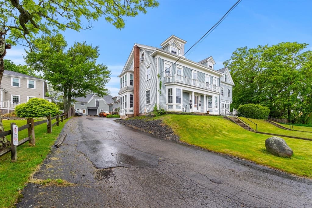 72 Main St, Wareham MA 02571 photo 4