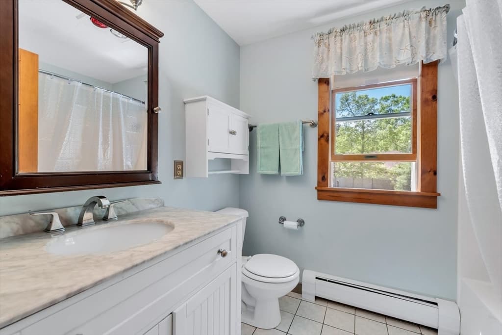 Single Family Residence at 38 Shorewood Dr, Orleans MA 02653, Orleans, photo 21 of 39