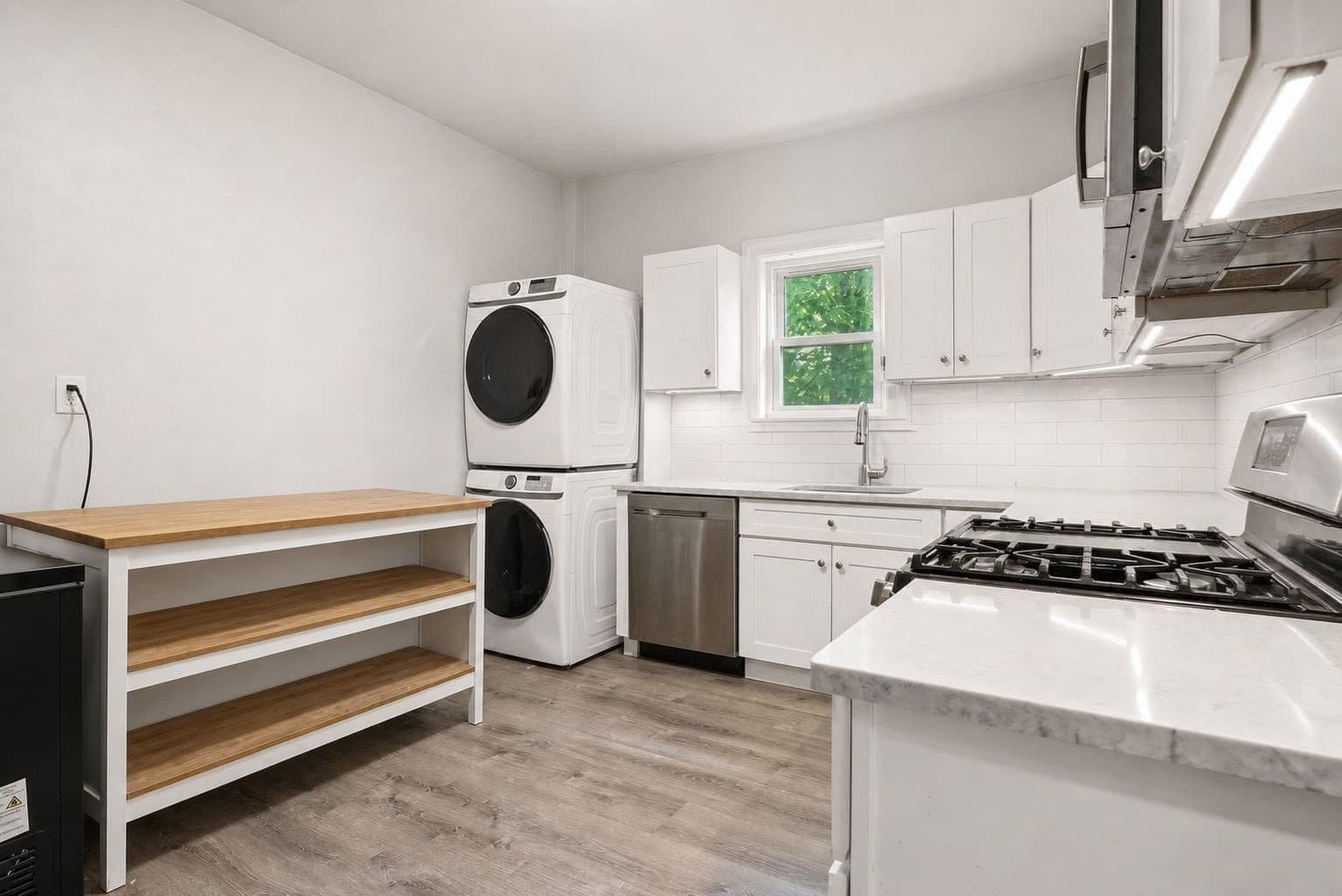 3 Family at 39 Union St, Boston MA 02135, photo 6 of 33