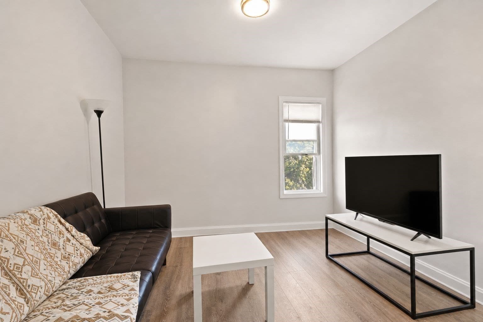 3 Family at 39 Union St, Boston MA 02135, photo 10 of 33