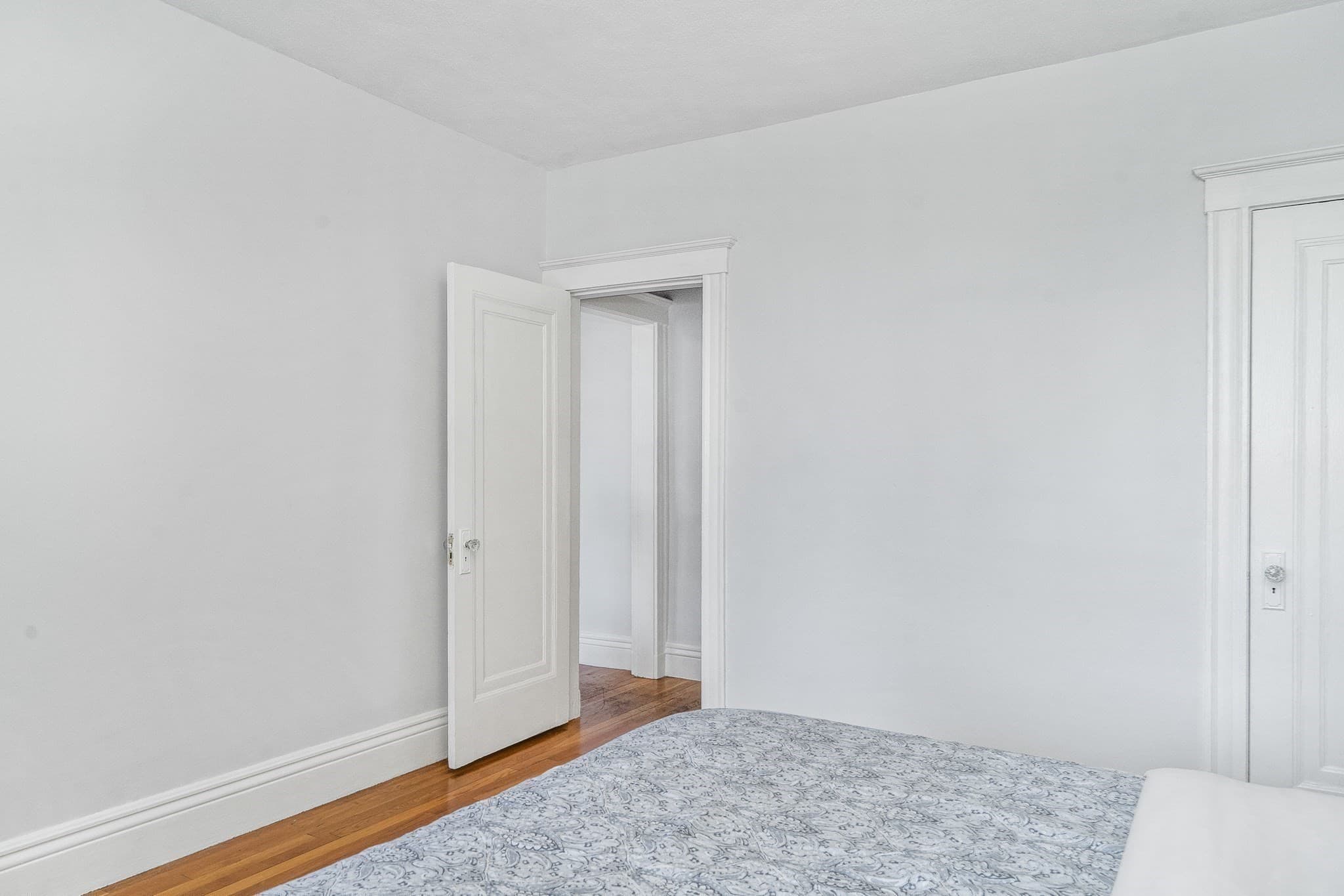 Condominium at 8 Kinross Rd # 4, Boston MA 02135, photo 7 of 13