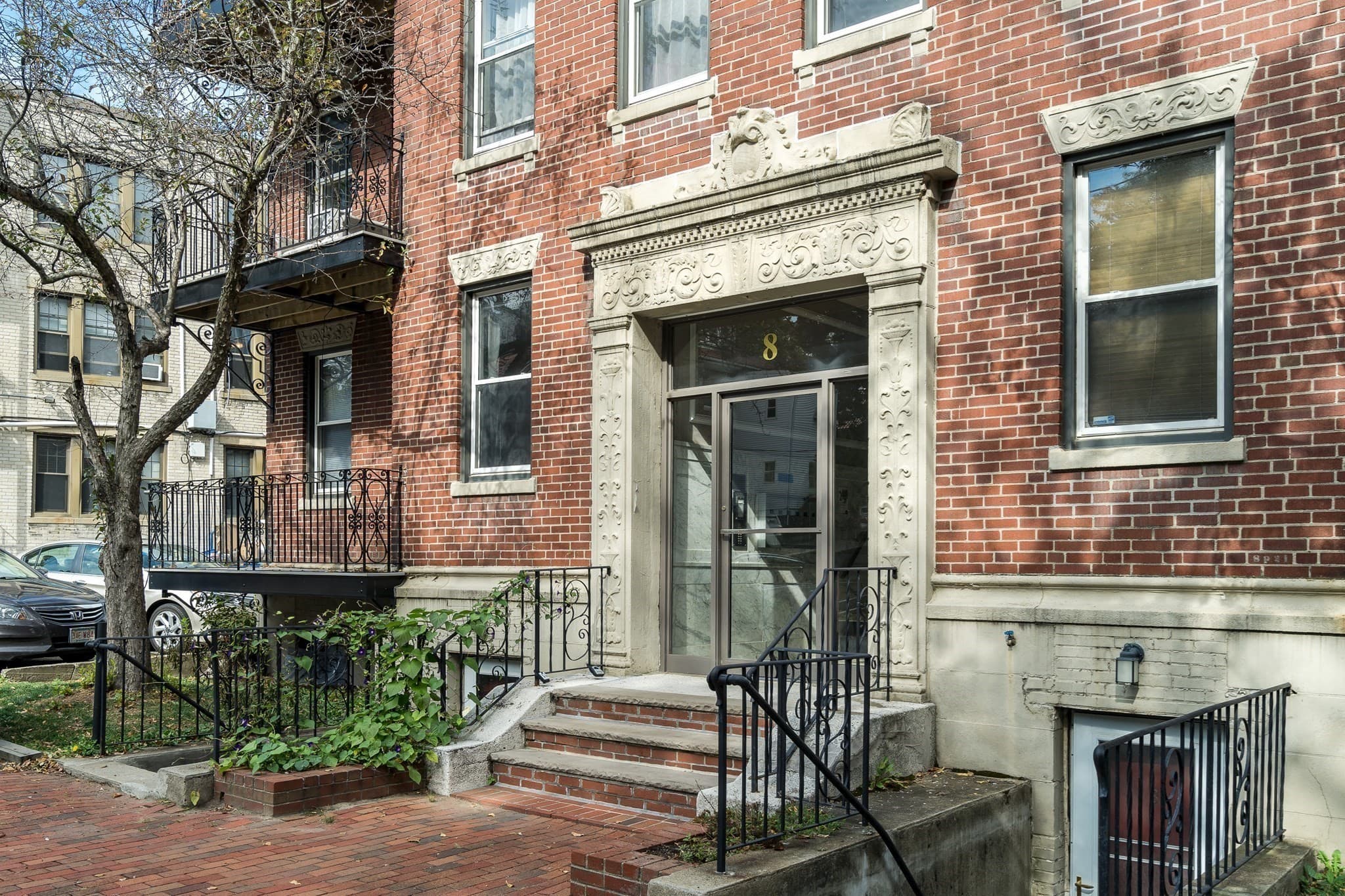 Condominium at 8 Kinross Rd # 4, Boston MA 02135, photo 11 of 13