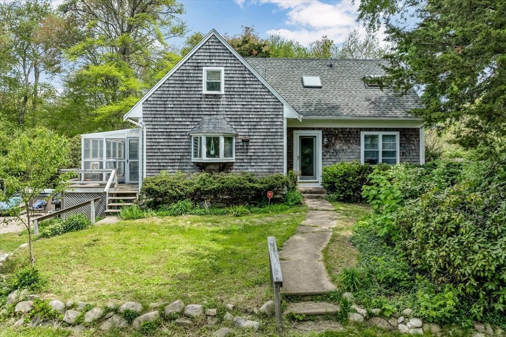 Single Family Residence at 2231 Meetinghouse Way, Barnstable MA 02668, Barnstable, photo 2 of 42
