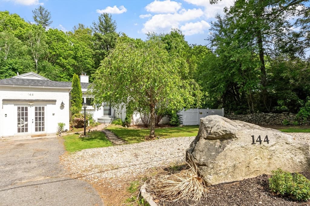 Single Family Residence at 144 Bailey Rd., Holden MA 01520, Holden, photo 41 of 42