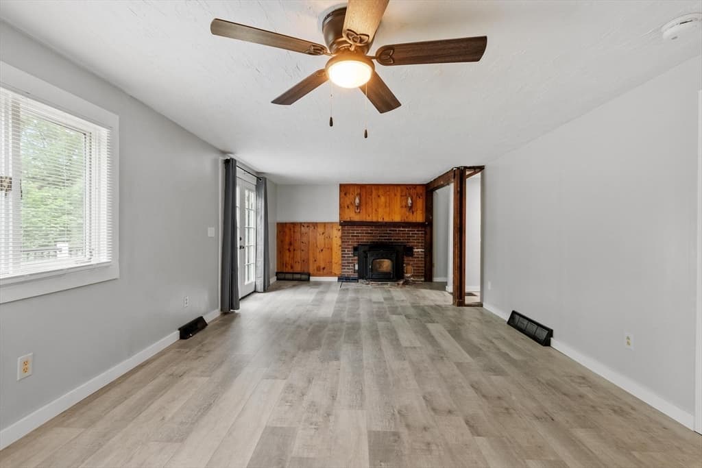 258 Allen St, Ashby MA 01431 photo 13