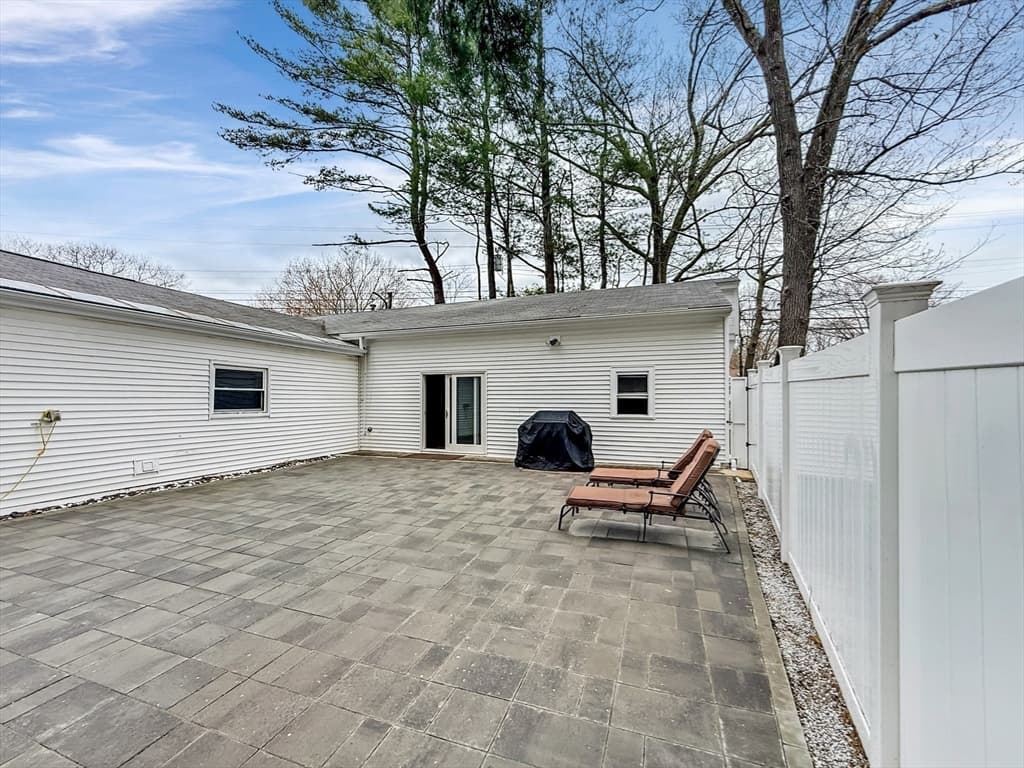 126 Beach Rd, Salisbury MA 01952 photo 20