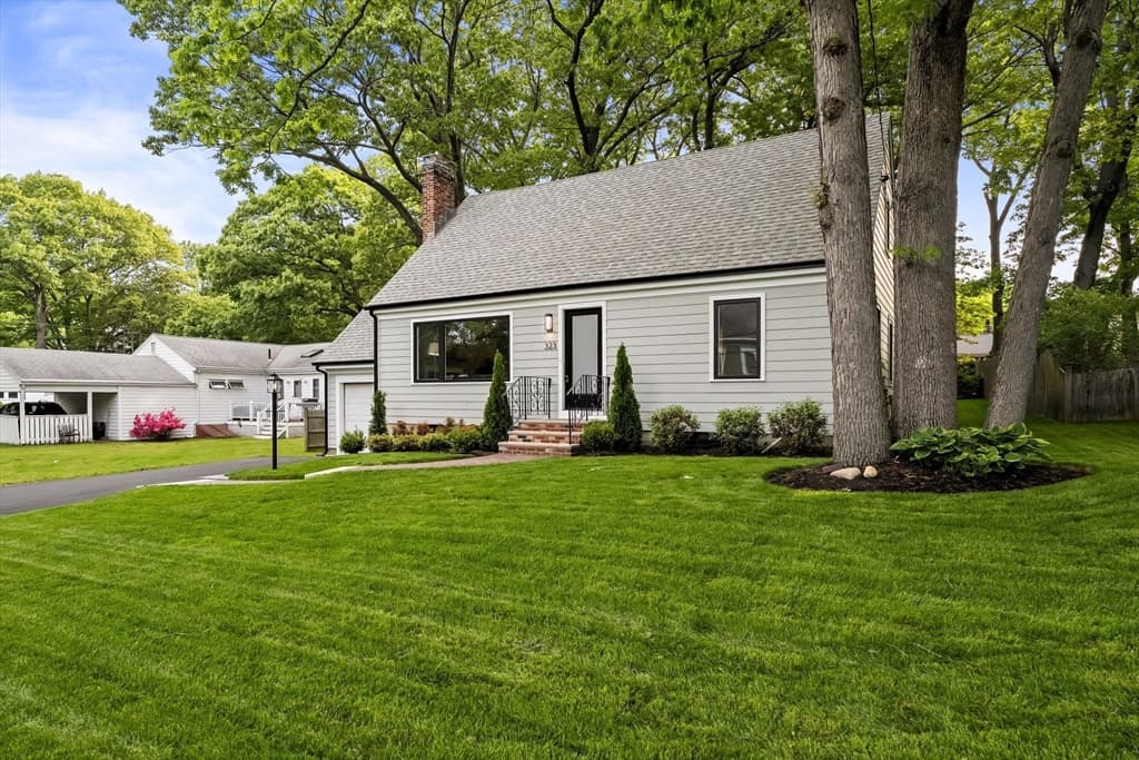 Single Family Residence at 323 Ridge St, Arlington MA 02474, Arlington, photo 6 of 39