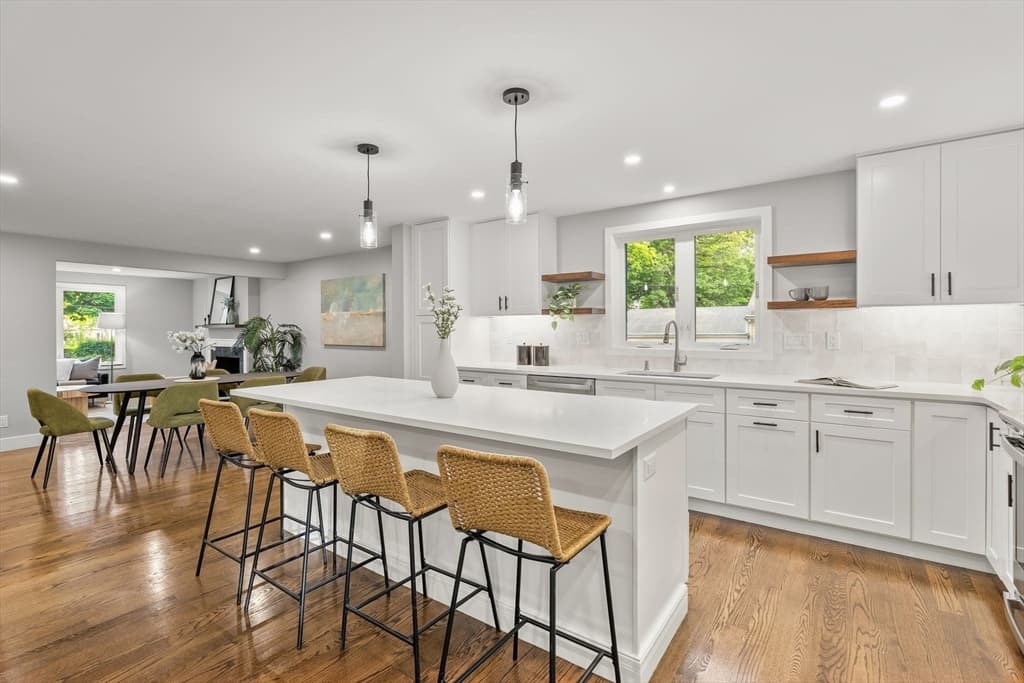 323 Ridge St, Arlington MA 02474